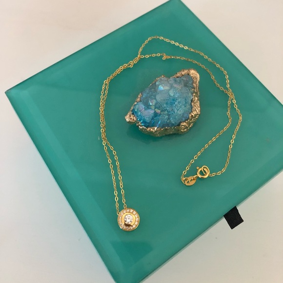 Round Halo Necklace Set in Gold Vermeil - Picture 5 of 5